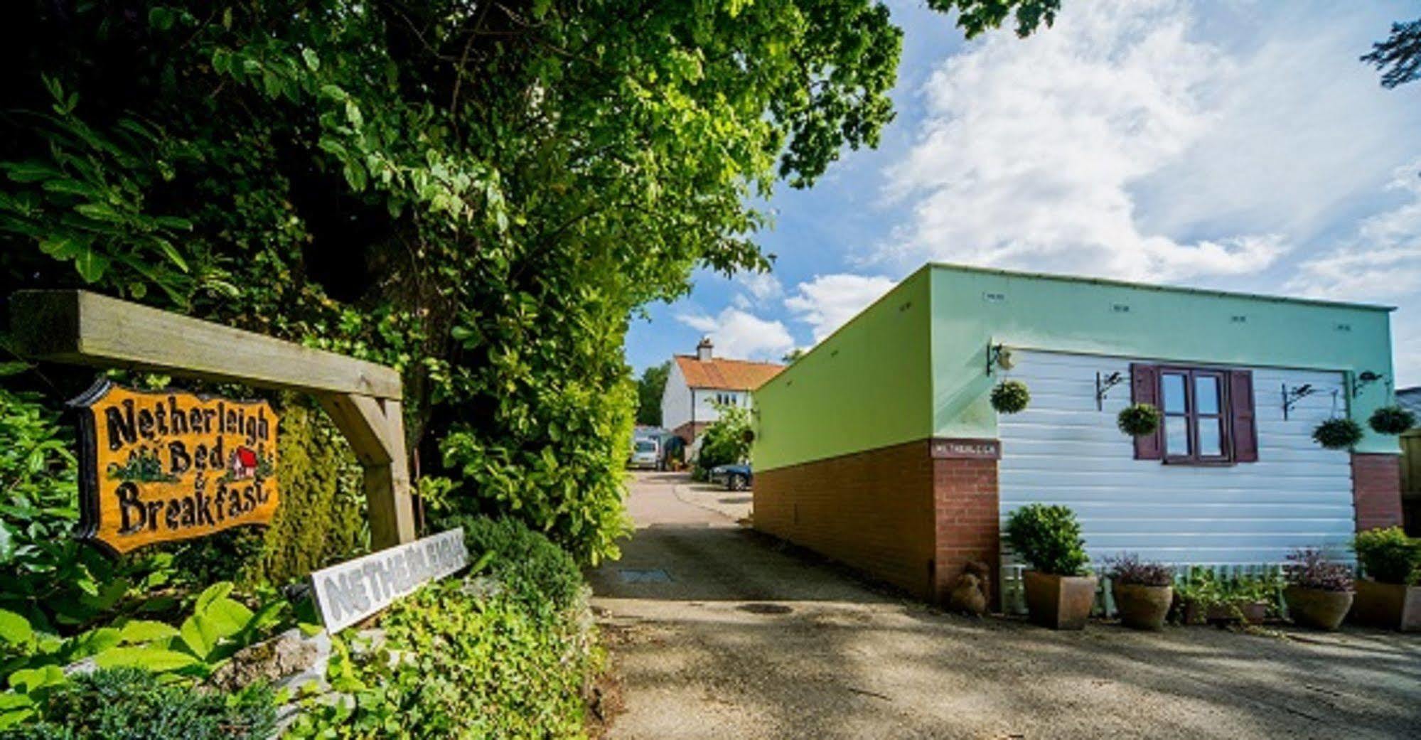 Cozy Snug Room, Short Drive To Lyme Regis, Crackling Fireplace, Private Balcony & Stunning Countryside Views, Free Private Parking & Wifi Axminster Dış mekan fotoğraf
