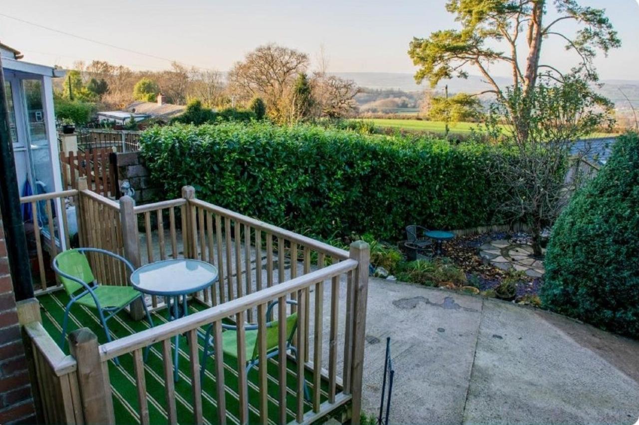 Cozy Snug Room, Short Drive To Lyme Regis, Crackling Fireplace, Private Balcony & Stunning Countryside Views, Free Private Parking & Wifi Axminster Dış mekan fotoğraf